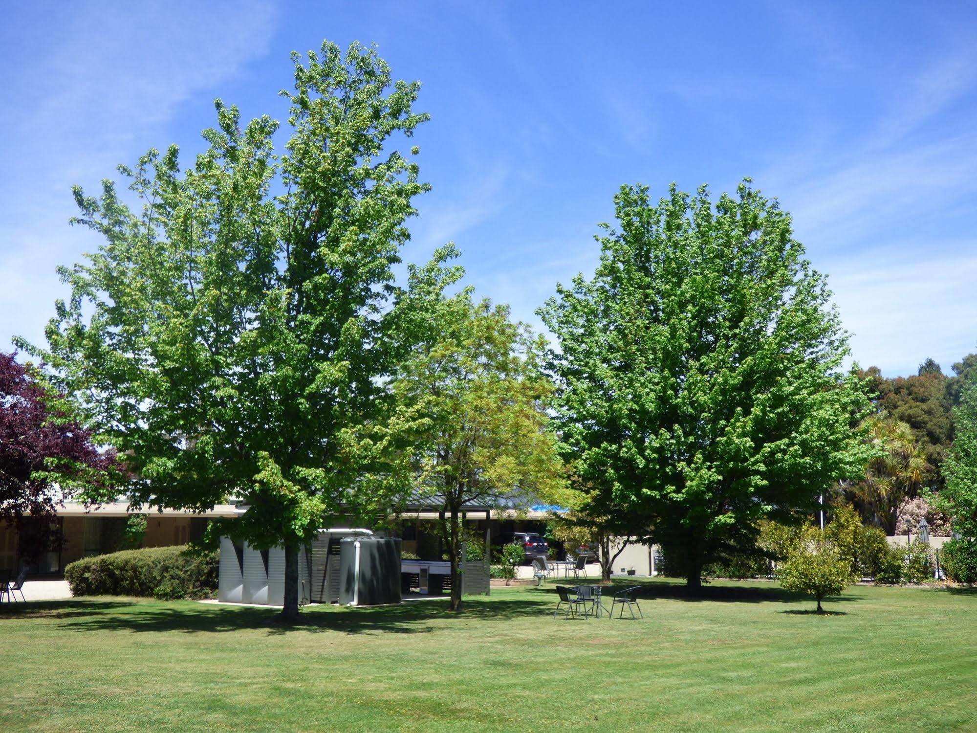 Beechworth Motor Inn Екстериор снимка